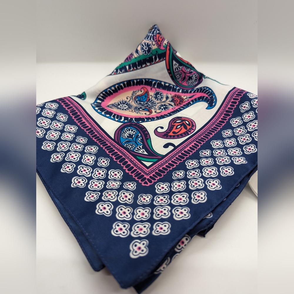 H&M Scarf With Paisley Design - Italy